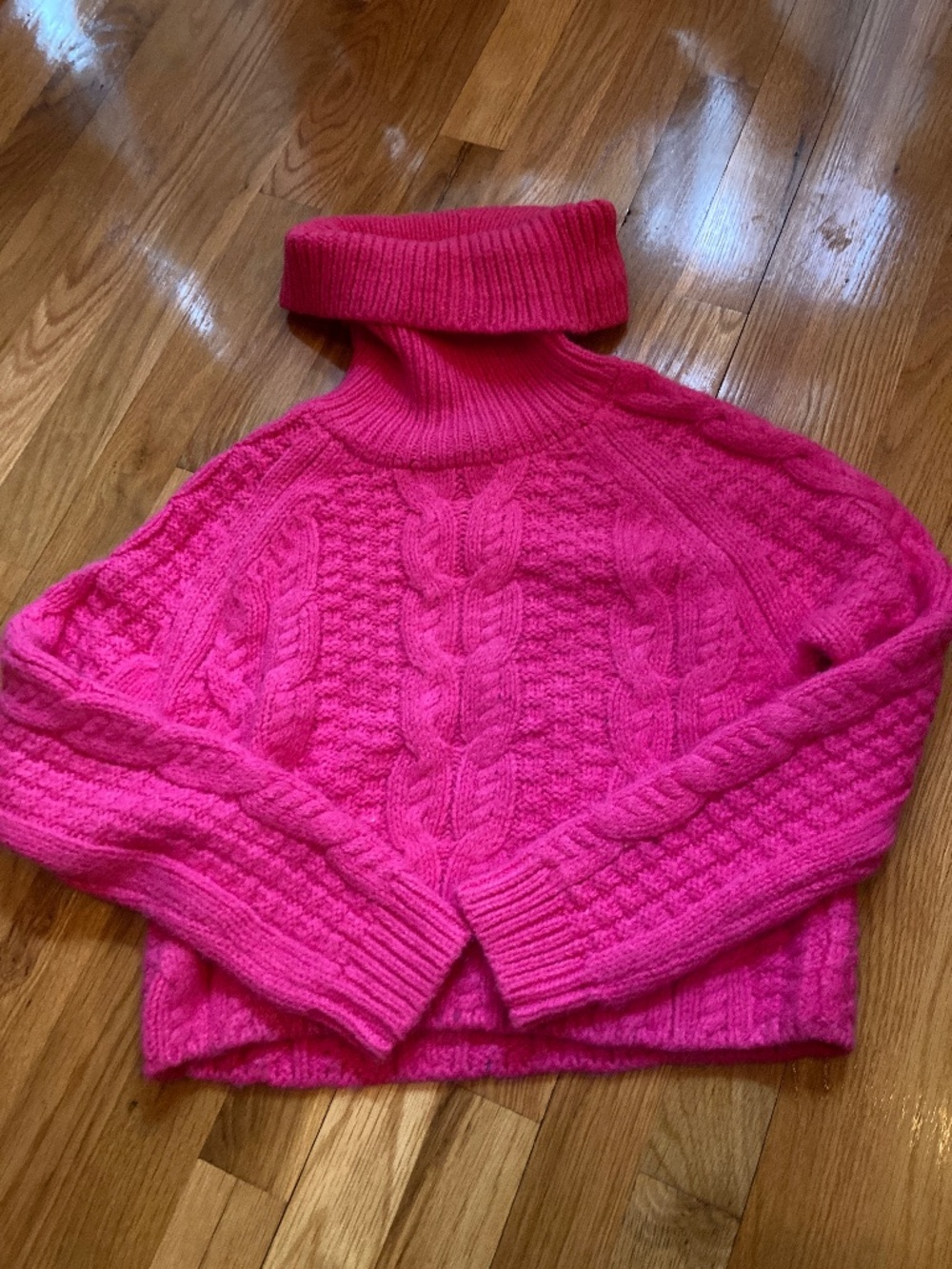 Jessica Simpson Hot Pink Cableknit Sweater Sz XS
